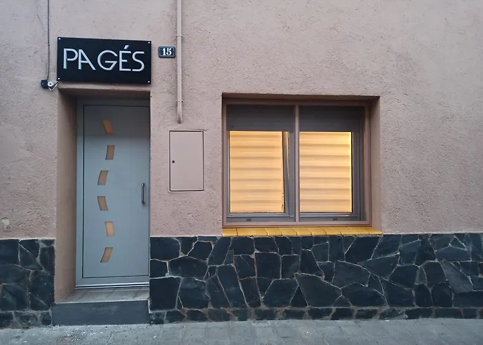 Pages